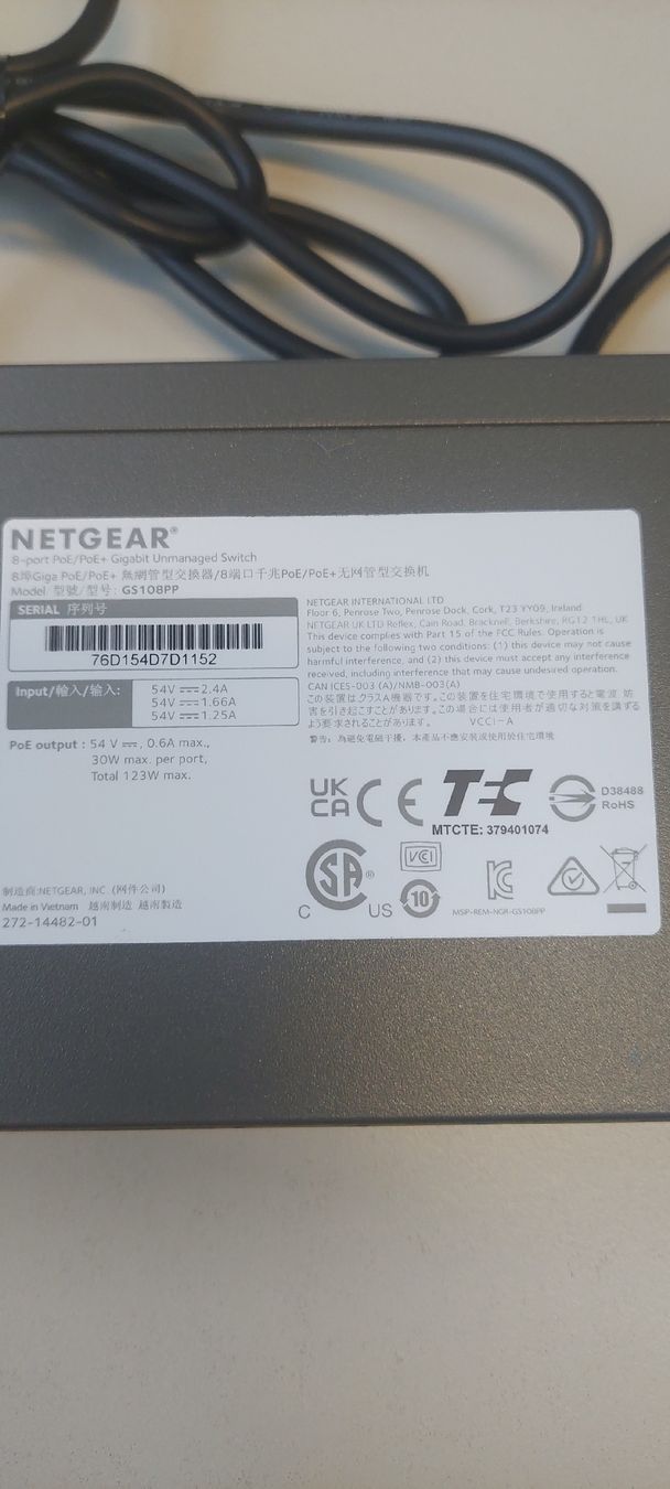Netgear Hub & Switch: Netgear GS108PP Switch - – Usato da Rapperswil SG venduto da Indoc 1