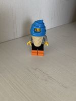 LEGO Minifigur ist als „Ice Cream Crook“ aus dem LEGO City T