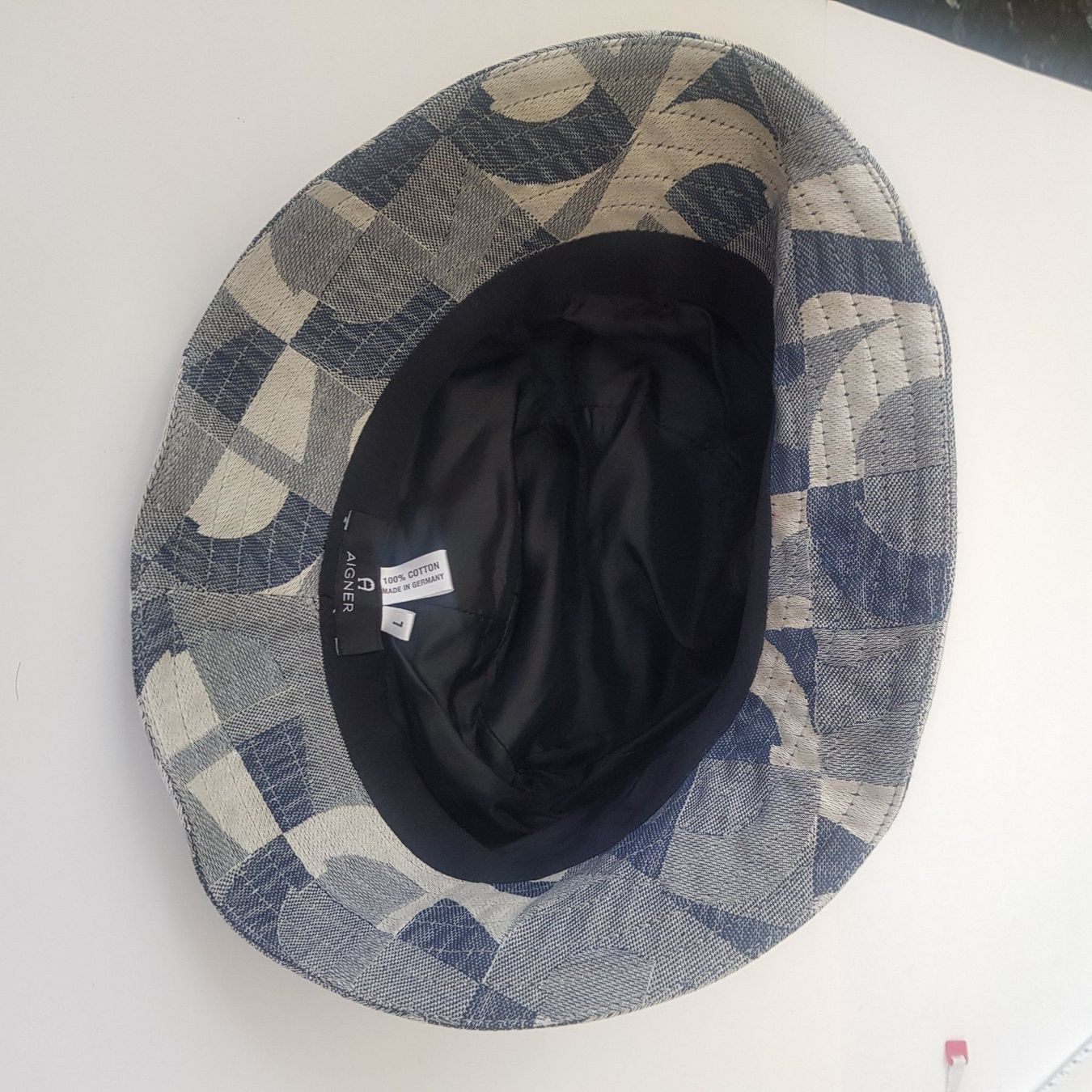 Copricapi, berretti & cappellini: Hut – Usato da Zürich venduto da Mumpfi9 1