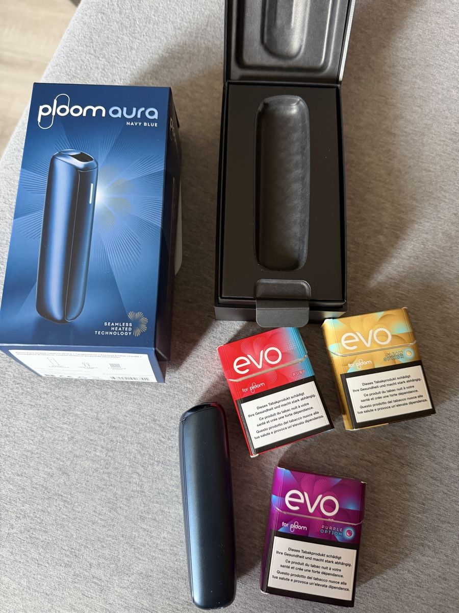 Autres tabacs: Ploom Aura Navy Blue Tabakerhitzer – Neuf (Voir description) à Seuzach par Paprika16