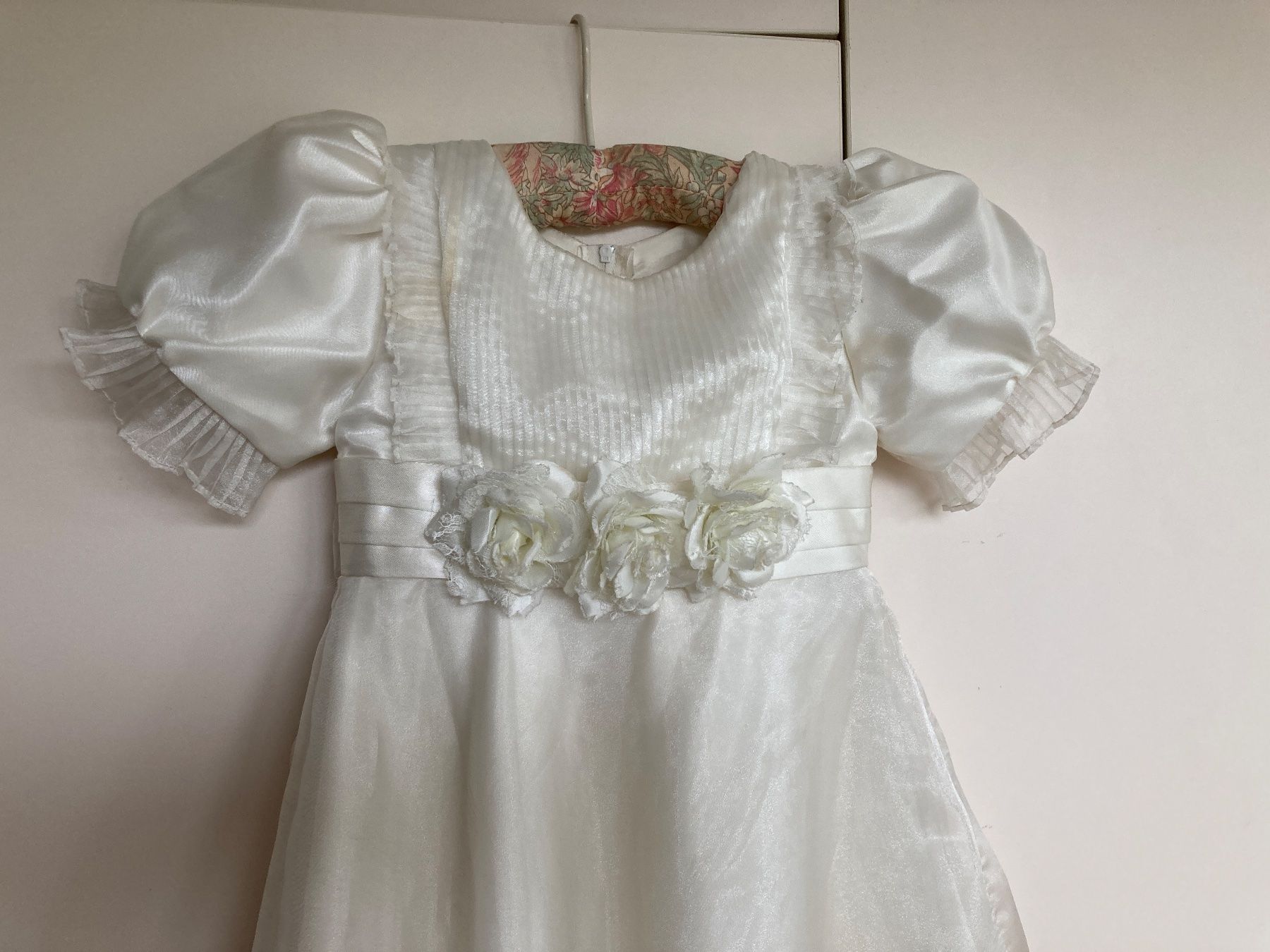 Vestiti & Gonne: Festliches Mädchenkleid, ecru, Grösse 116 – Usato da Greifensee venduto da Kazimir100 1