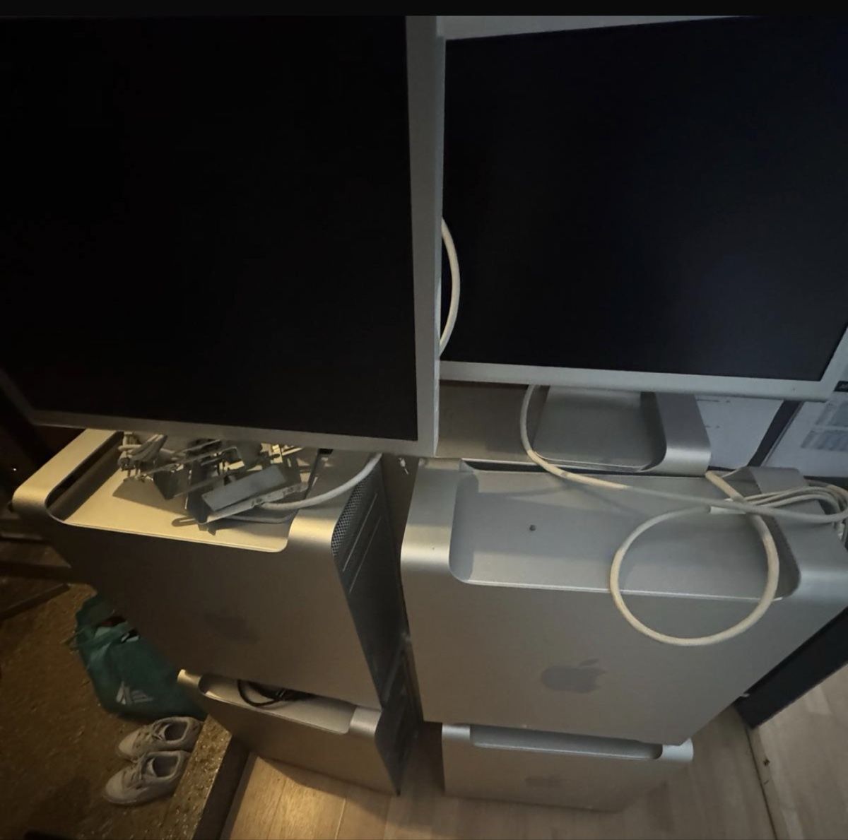 Apple PCs: MacPro & G5 & Display  – D'occasion à Dottikon par Pomodoro80 1