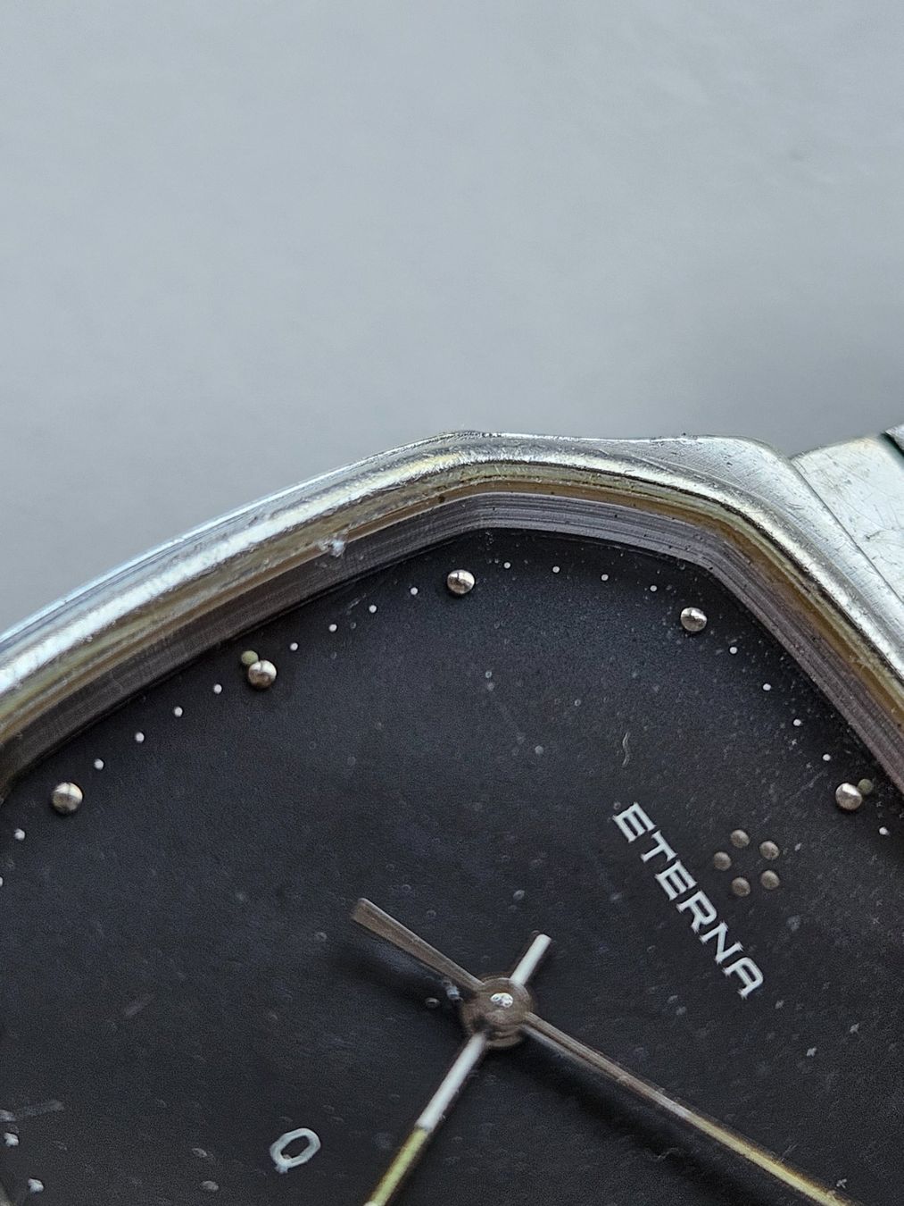 Eterna Uhren: 561 Eterna Quartz Date – Gebraucht aus Berikon von mmm21 5
