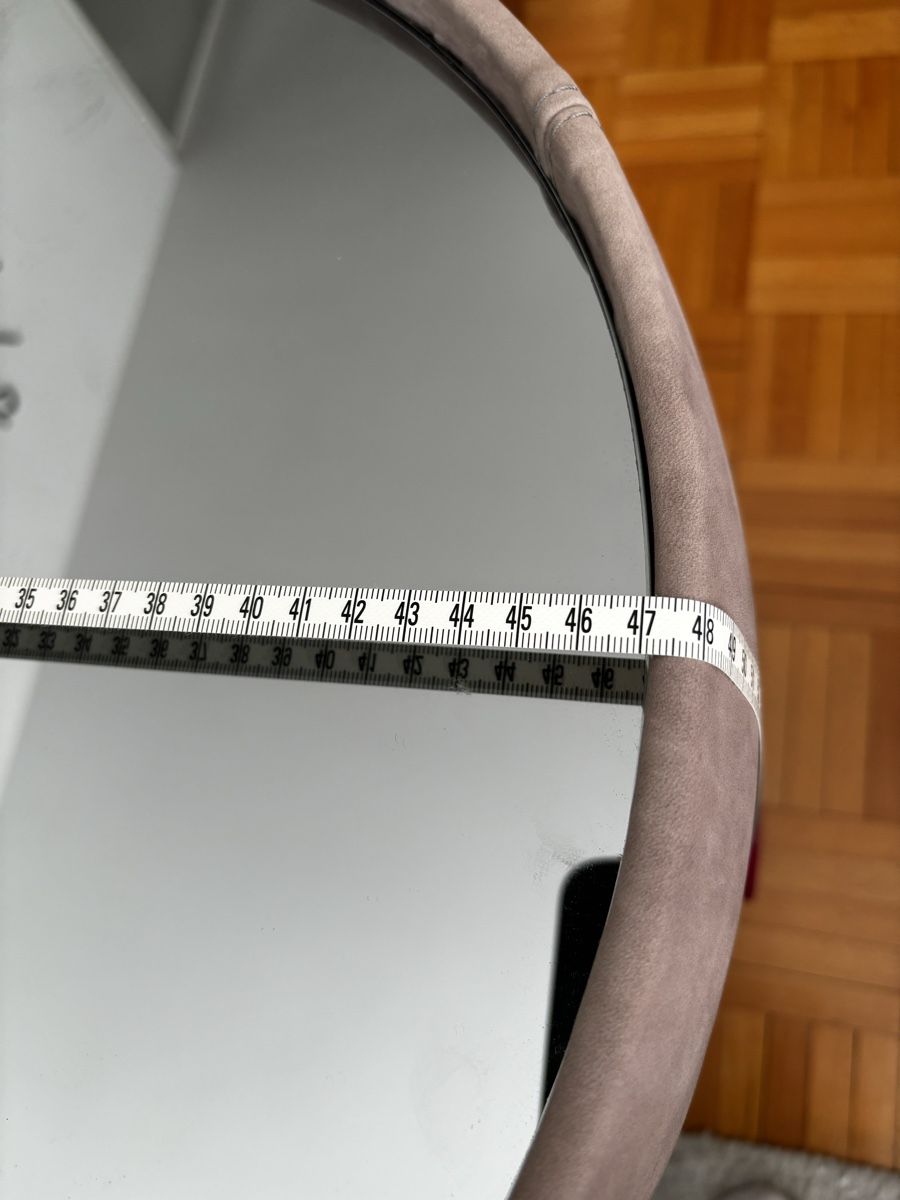 Tavoli: Round Side Table with Mirror Top and Wheels, 47cm – Nuovo (secondo la descrizione) da Zürich venduto da Jan_michael 8
