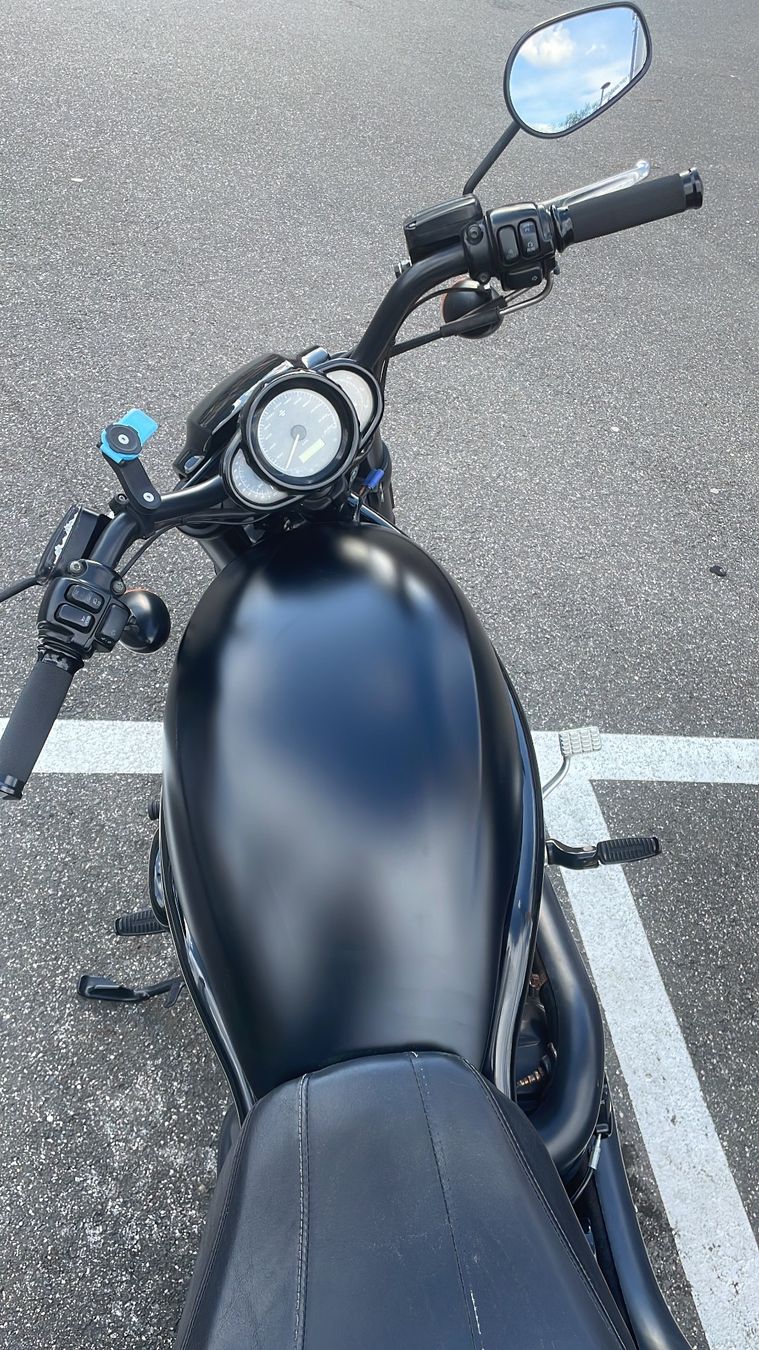 Harley-Davidson Chopper: Harley Davidson V-Rod – Usato da Penthalaz venduto da Rohiki 6
