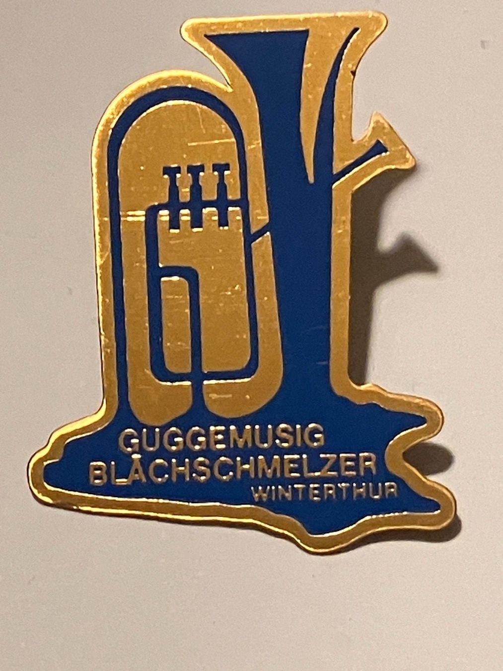 Plaquettes & Badges: 1 Pin Guggemusig Blächschmälzer Winterthur – D'occasion à Basel par djwwpp
