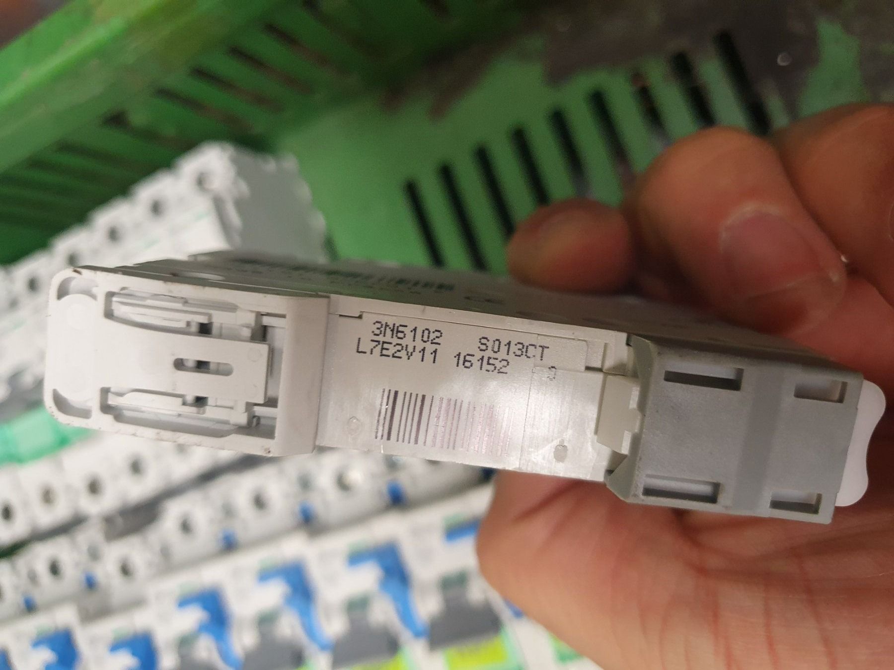 Schalter: Leitungsschutzschalter c13 13A Weber uniline LS – Gebraucht aus Zürich von eymen20 3