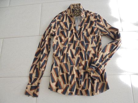 BLUSE GR.S *NEU*  BEI NILE GEKAUFT