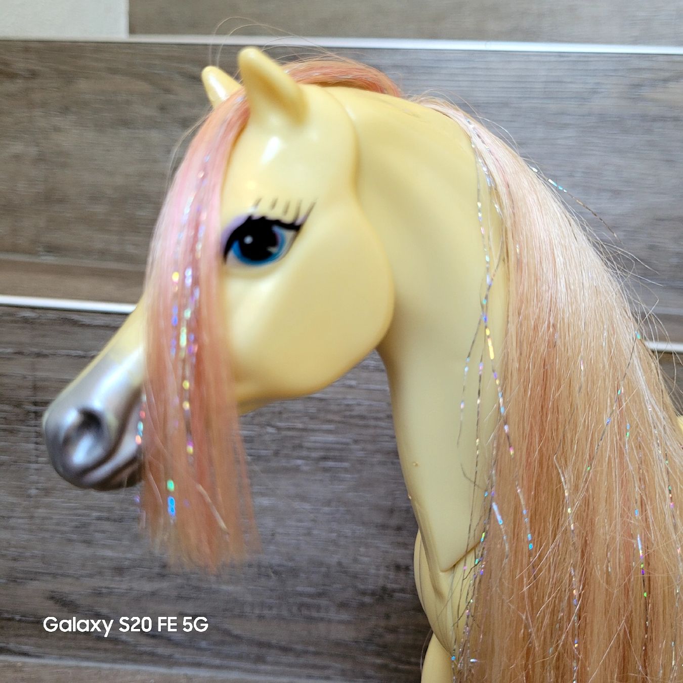 Giocattoli: Barbie Pferd Glitzerstein Melody – Usato da Niederbuchsiten venduto da klengyel 9