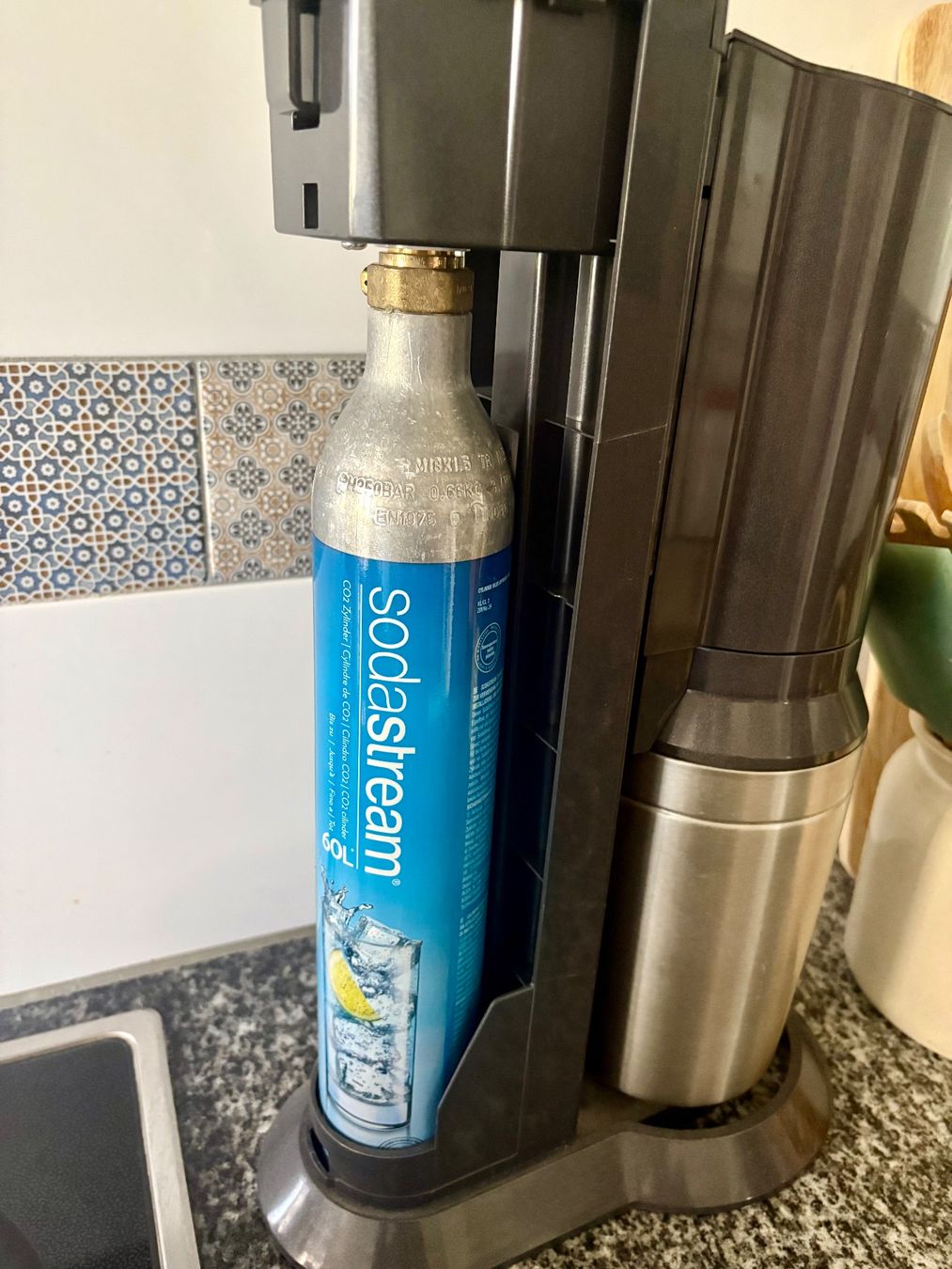 Sodastream Elettrodomestici da cucina: Sodastream 🫧 Inkl. 2 Glaskaraffen – Usato da Flums venduto da Sonderegger1985 3