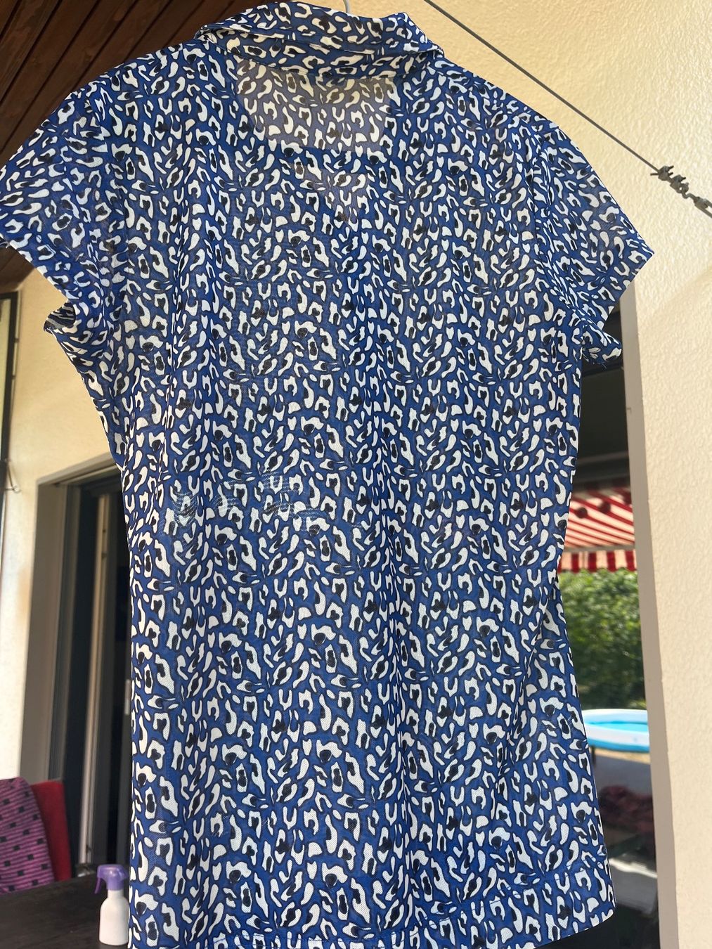 Camicette: Damen Bluse DAILY SPORTS Grösse L mit Print – Usato da Spiegel b. Bern venduto da Burdicrew 1
