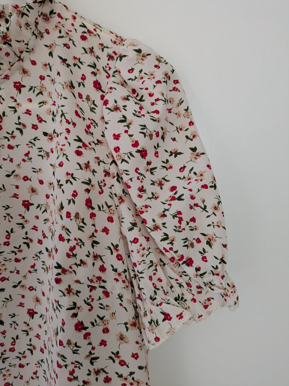 Shein Camicette: Sommerbluse "Shein" Gr. S/36 (neu) – Nuovo (secondo la descrizione) da Bonstetten venduto da Scoutinggirl 2