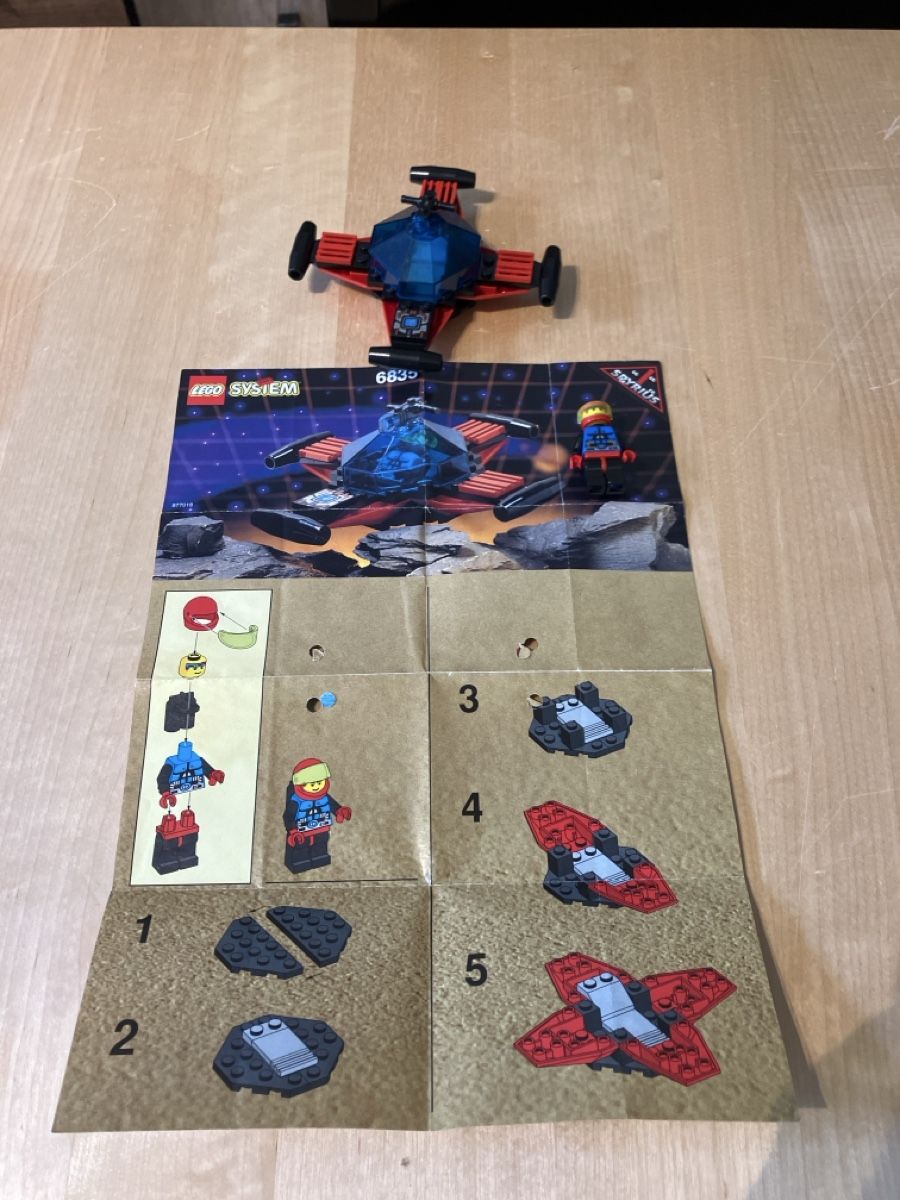 Lego Kit di costruzioni: Lego 6835 Soucer Scout – Usato da Glarus venduto da Jhuber78