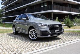 Audi Q2 35 TFSI S-TRONIC S-LINE 