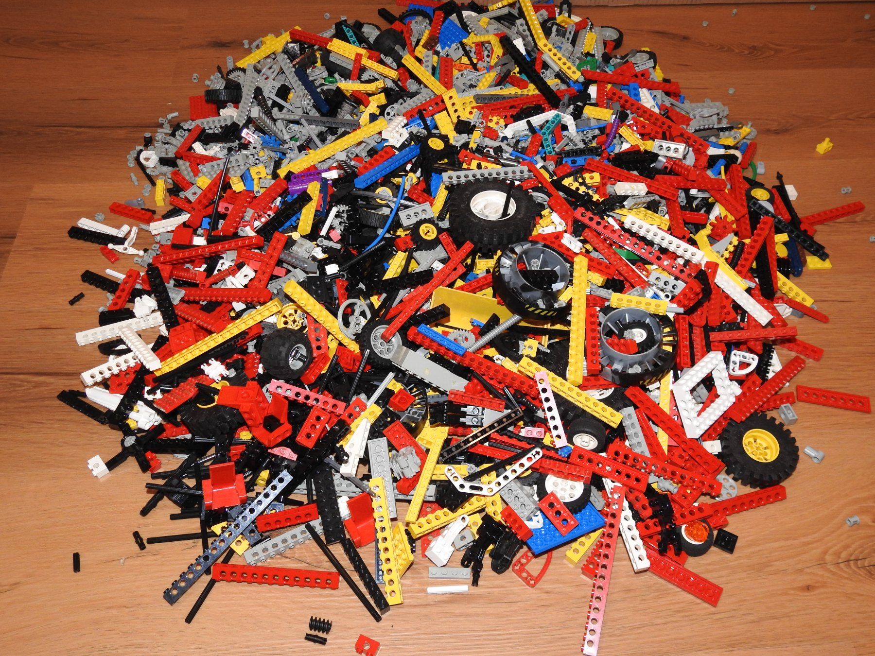 Lego Jeux de construction: 6 kg Lego Technikteile – D'occasion à St. Stephan par _Elur_ 3
