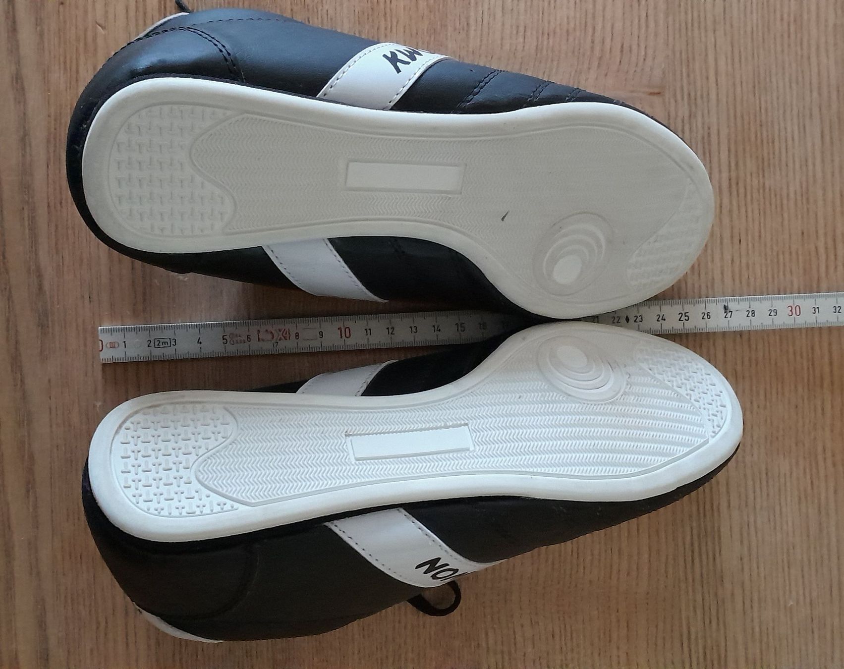 Scarpe da uomo: Schuhe für Boxen Kwon Gr. 40 – Usato da Adlikon b. Andelfingen venduto da Kraemse 2