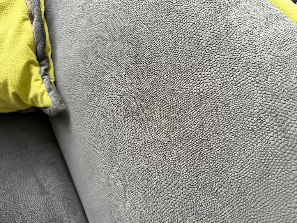 Divani: Neuwertiges Sofa zu verkaufen – Usato da Zürich venduto da buschi86 2