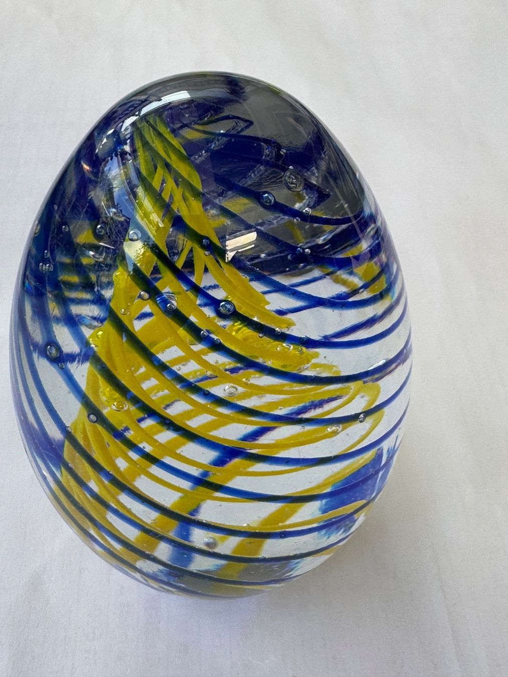 Murano Verres: Glaspapiergewicht Murano-Stil Blumenmuster rund – D'occasion à Wohlen AG par chippy02