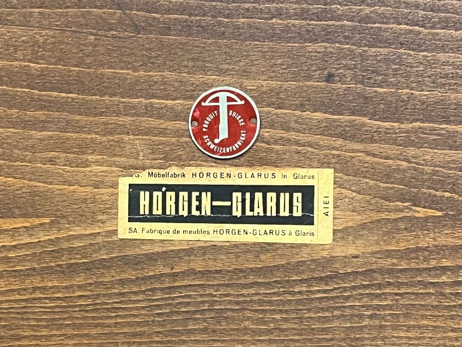 Horgen Glarus Tavoli: Vintage Beizentisch Horgen Glarus – Usato da Zürich venduto da Lager_Zeughaus 9