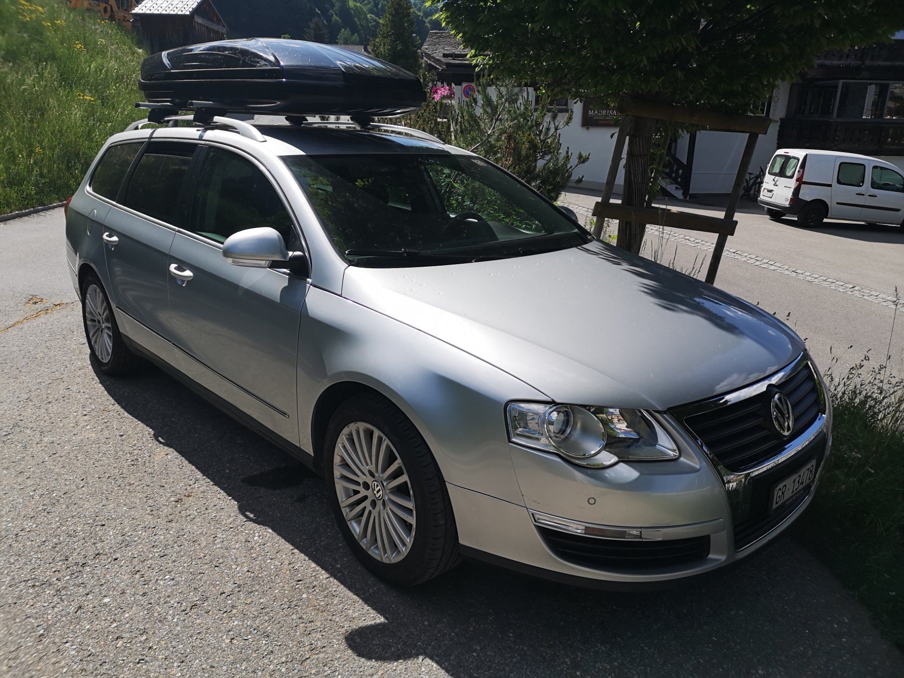 VW Automobili: VW Passat Variant 3.2 V6 FSI Highline – Usato da Klosters Dorf venduto da Baky61 2