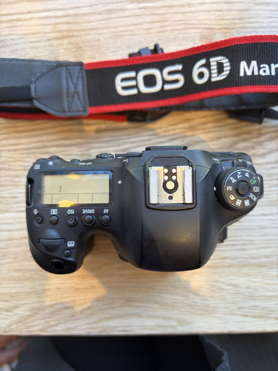 Canon Appareil photo: Spiegelreflex Canon EOS 6D Mark II – D'occasion à Bern par chiiba 2