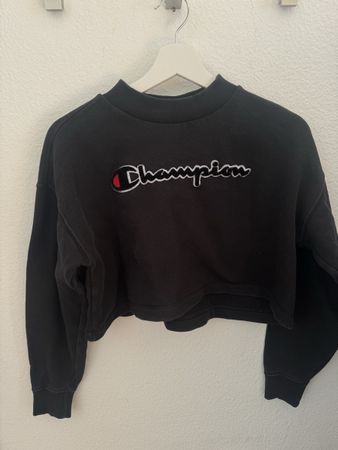 Champion Cropped Pulli Schwarz, Grösse S – Top Zustand!
