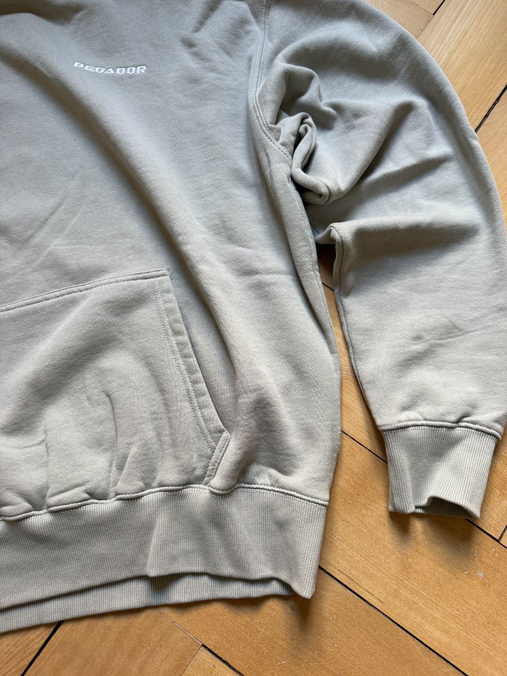 Pegador Pullover & Sweatshirts: PEGADOR - Hoodie Pullover hellgrau oversized M – Gebraucht aus Zürich von Diazaio 2