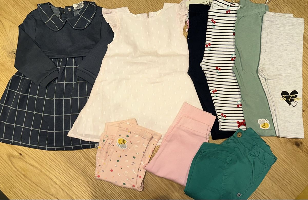 Lotti & Set di vestiti: Babykleider Mädchen 74 – Nuovo (secondo la descrizione) da Spiez venduto da Brnas 1