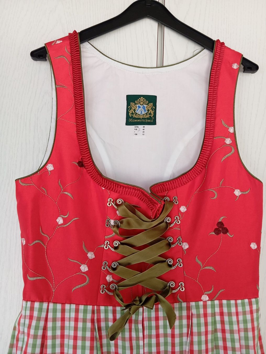 Costumi: Original Damen-Dirndl von Hammerschmid, Gr. 38 – Usato da Oberägeri venduto da baerghuus 3