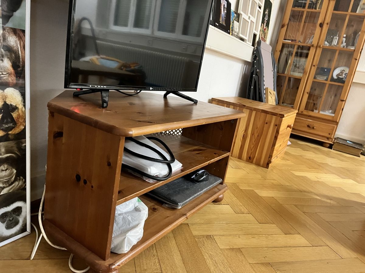TV Möbel: TV Möbel – Gebraucht aus Binningen von rde_rnw9