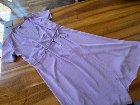 ONLY STUDIO fliederfarbenes Wickelkleid Gr. S wie neu