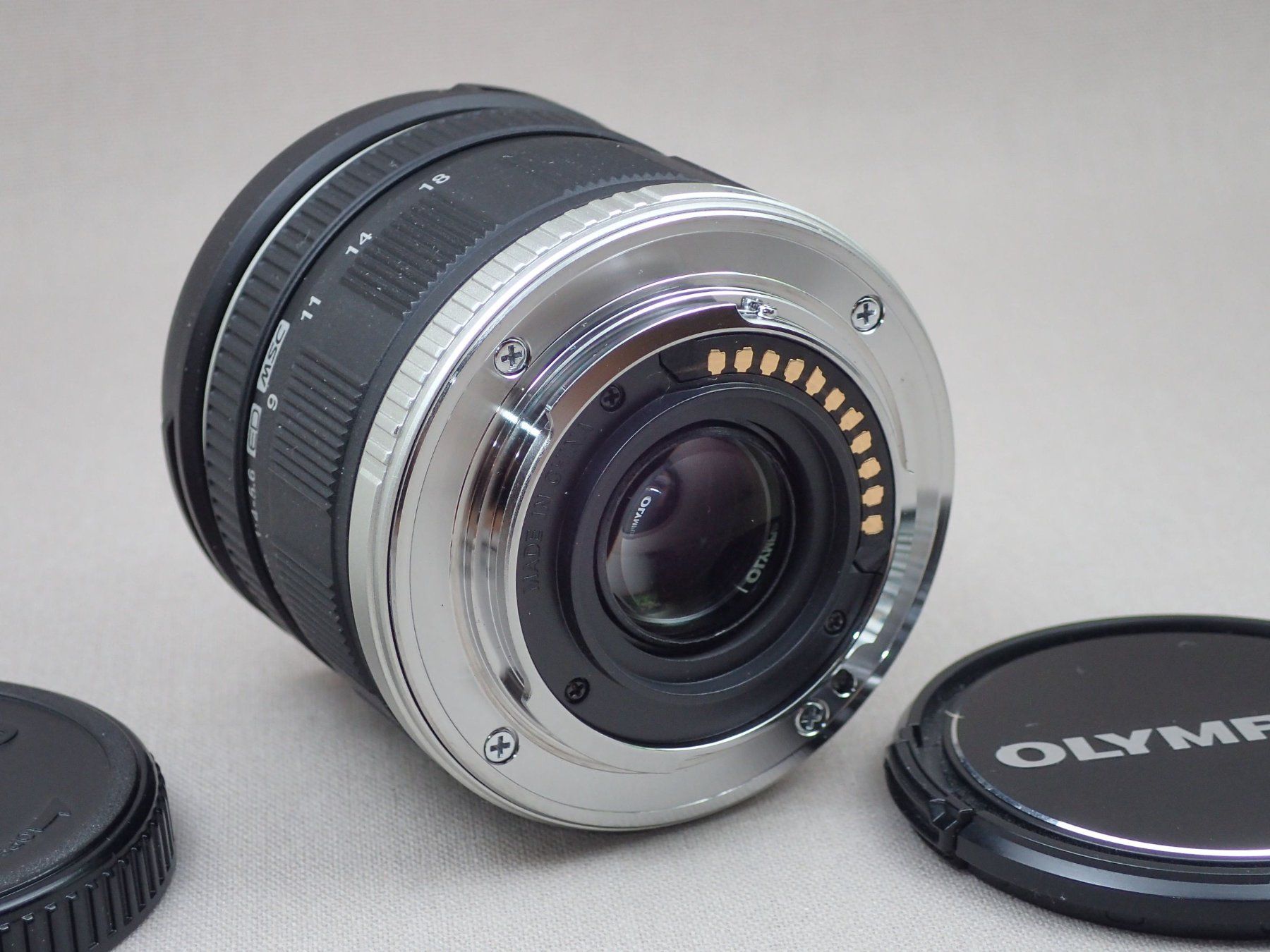 Olympus Objektive: Olympus Weitwinkelobjektiv 9 - 18mm – Gebraucht aus Horgen von Jfixi 1