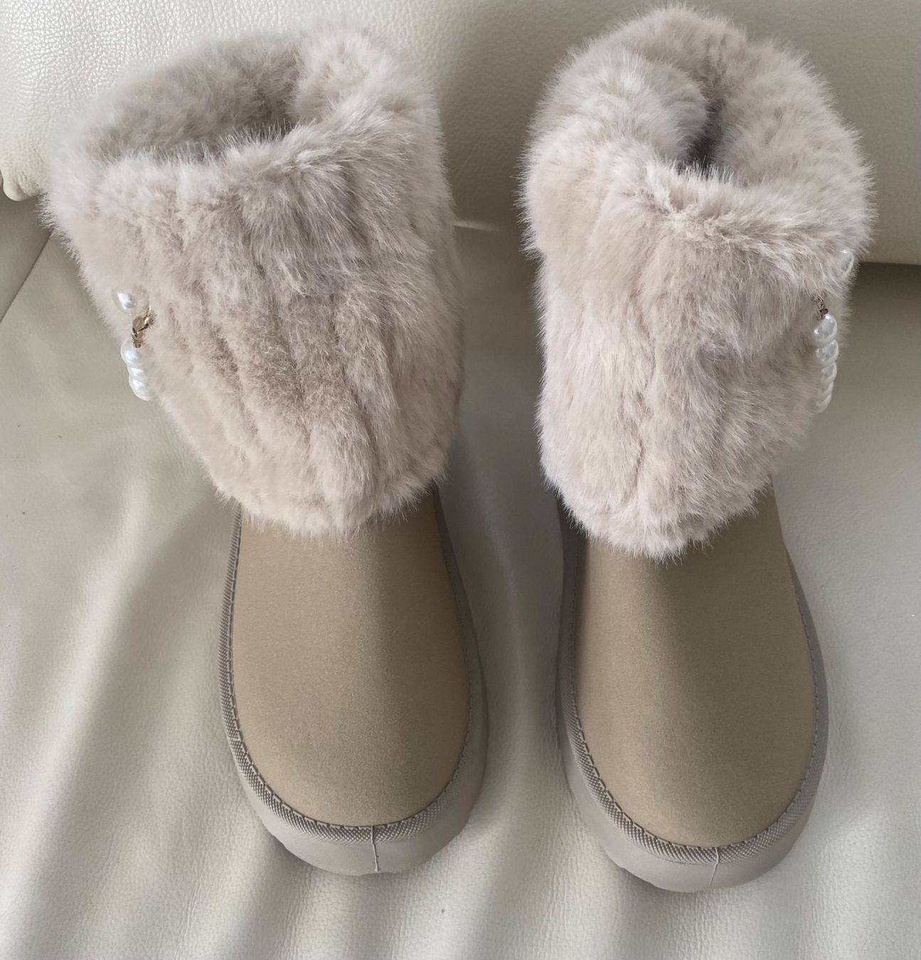 Damenschuhe: Eyecatcher - exklusive Perlen Stiefeletten, beige, 39 – Neu und originalverpackt aus Winkel von ferrari2022 4