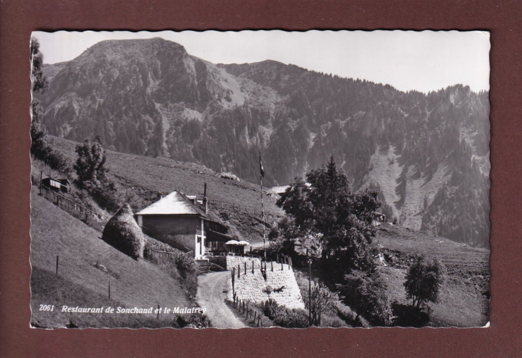 Ansichtskarten: Restaurant de SONCHAUD - Le Malatrey – Gebraucht aus Pully von nicecards