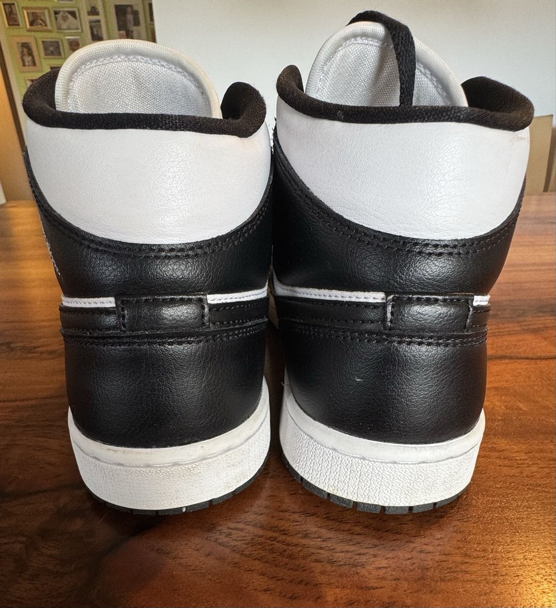 Damenschuhe: Jordan AIR 1 MD Sneaker high withe/black Gr:40 – Gebraucht aus Richterswil von Clickndeal 6