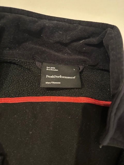 Peak Performance Gilet & Giacche: Peak Performance vest – Usato da Dallenwil venduto da ZD2019 2