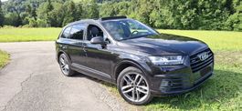 S-Line Audi Q7 3.0 TDI 7Plätzer, AHK, 1200 km mit 1 Tank