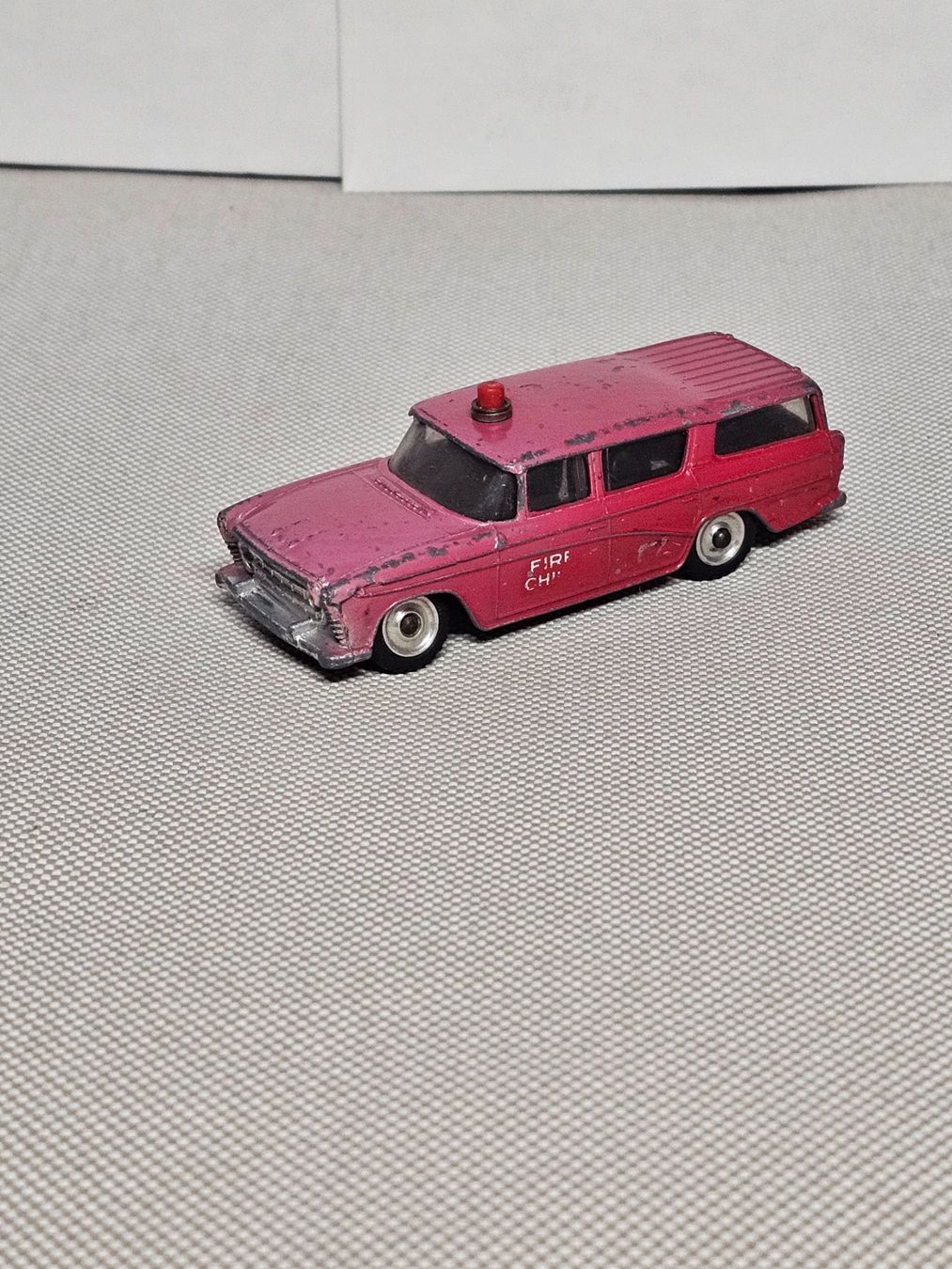 Dinky Toys Modellini d'auto: Dinky Nash Rambler Fire Chief – Usato da Starrkirch-Wil venduto da easygo13