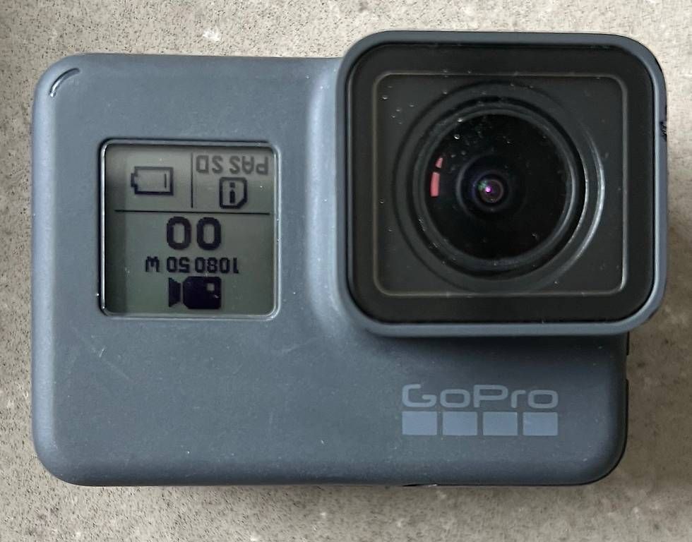 Action Cam: GoPro Hero 6 avec accessoires – Usato da Marly venduto da jepeto