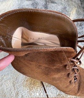 Santoni Scarpe da donna: Ankle Boots Santoni 36.5 Suede Beige – Usato da Zürich venduto da Julianobzh 1