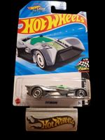 Hot Wheels HW Race Day 2025 Futurismo 4/10 L