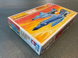 Tamiya 1:100 F-4K Phantom II kit