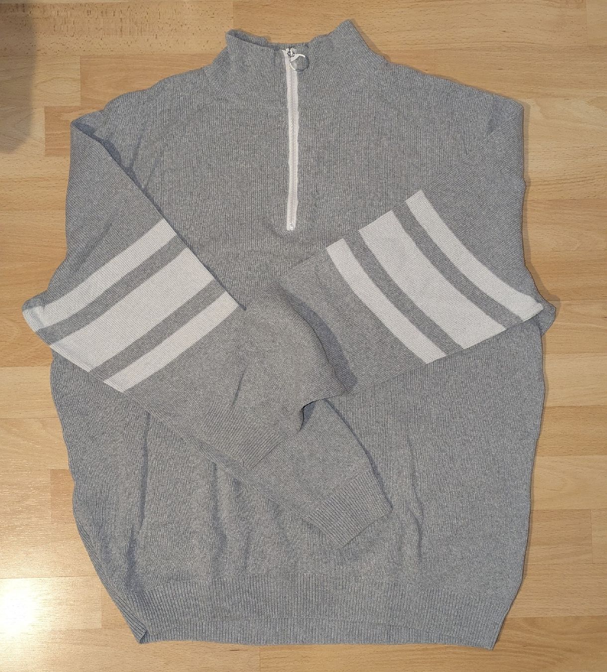 Maglioni & Felpe: BPC Sweatshirt mit Reissverschluss grau – Usato da Morgarten venduto da rra_jvw7