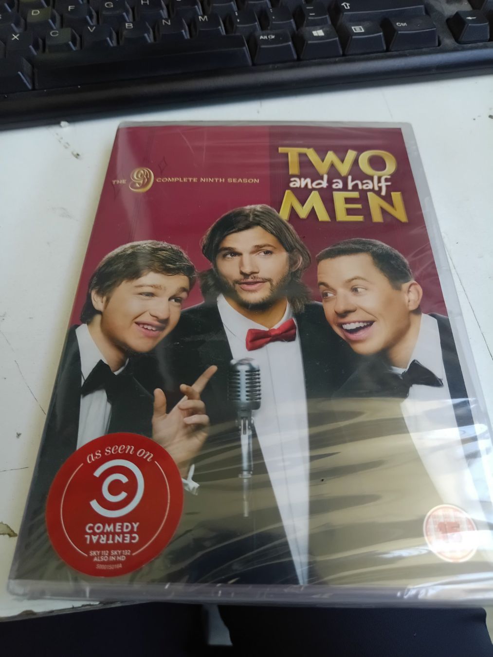Tutti i DVDs: Two and a half men 1,2,7,8,9 – Nuovo e nell'imballaggio originale da Wängi venduto da Ladys_First 4
