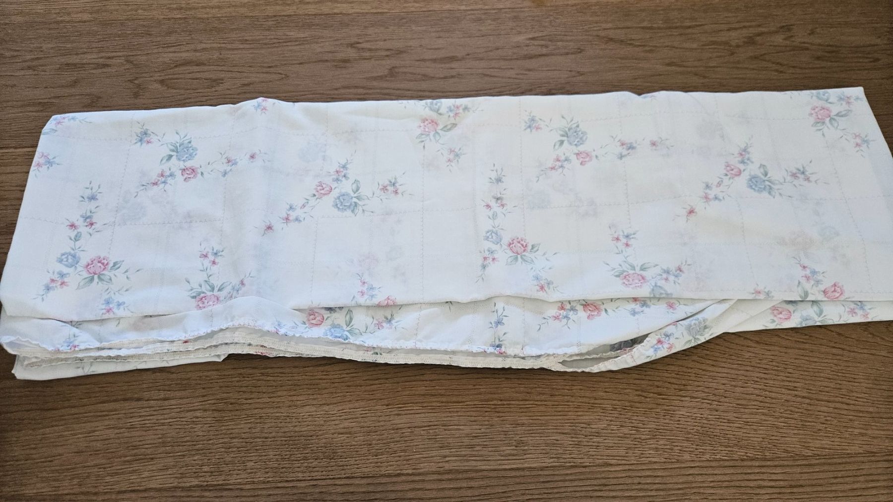 Biancheria da letto: Parure da letto fiorata – Usato da Melano venduto da H-Sara 3