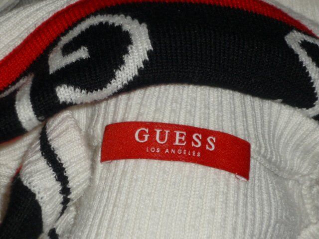 Guess Maglioni & Felpe: PULLOVER GUESS BRUSTUM. 90 CM. CA. – Usato da St.Gallen venduto da Anso 3