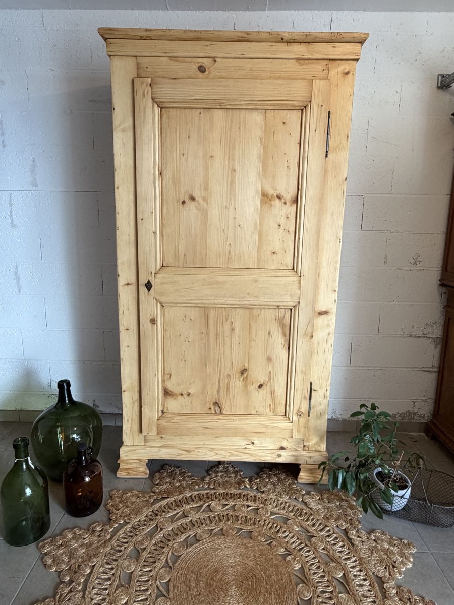Armadi: Ancienne armoire une porte  – Usato da cheyres venduto da Bigbig00 1
