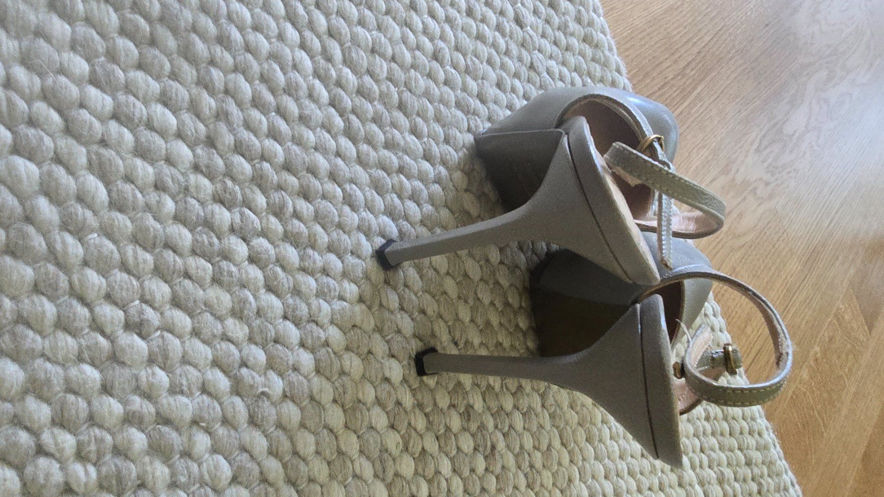 Damenschuhe: Sandales – Gebraucht aus Epalinges von aldamarkes 2