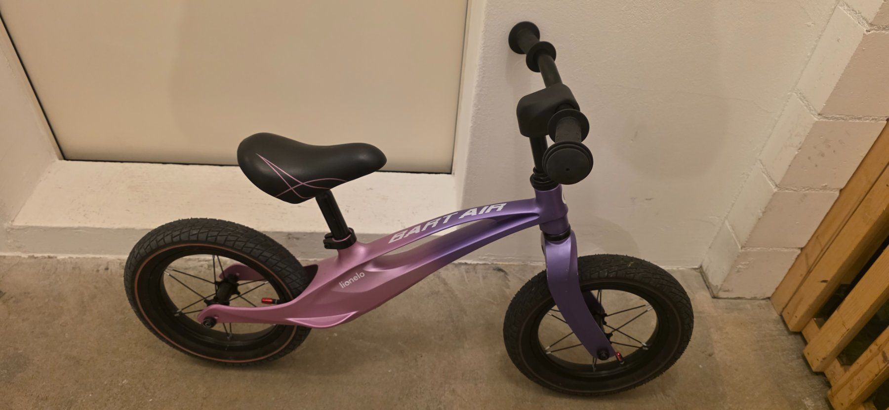 Mini Bike: Lionelo Bart Air 12" Lila – Usato da Thalwil venduto da sampler_8r