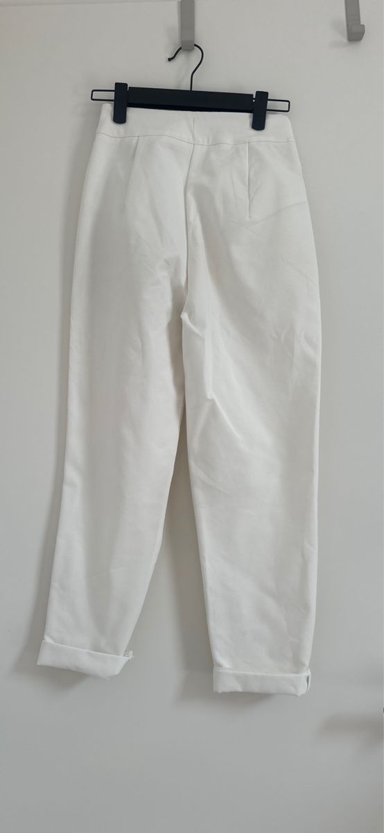 Hosen: Pantalon – Gebraucht aus Aclens von xio_sc69 1